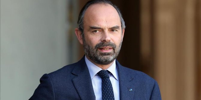 Fransa'da akaryakıt zamları 2019 yılı için iptal edildi