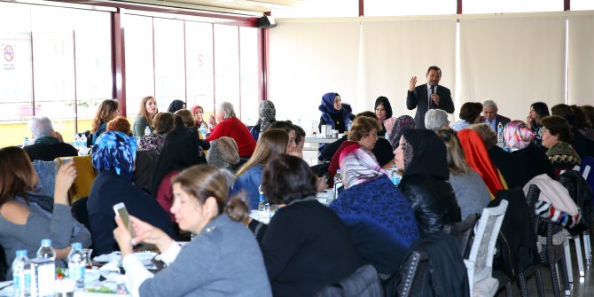 Etimesgutlu kadınlar bir araya geldi