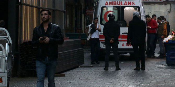 İstiklal Caddesi'nde kavga: 3 yaralı