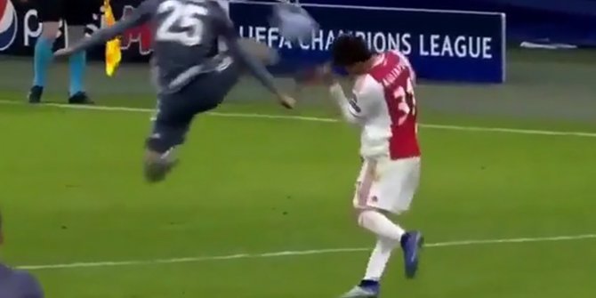 Thomas Müller'den olay hareket!