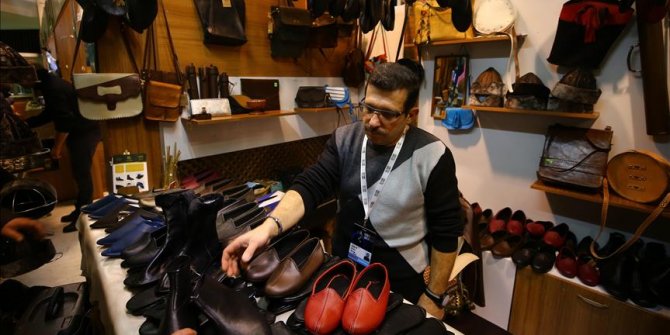 40 yıldır deriyi 'mest' ediyor