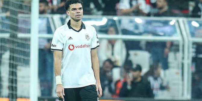 Beşiktaş'ta Pepe ile yollar ayrıldı