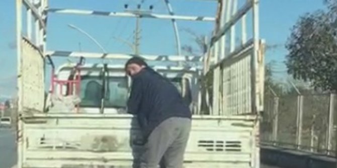 Otoyolda korku dolu anlar! Görenlerin ağzı açık kaldı
