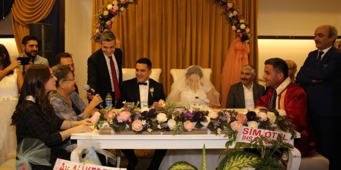Çankırı'da 1 yılda 676 çiftin nikahı kıyıldı