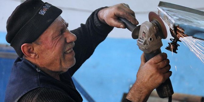 Klasik otomobillere usta dokunuş