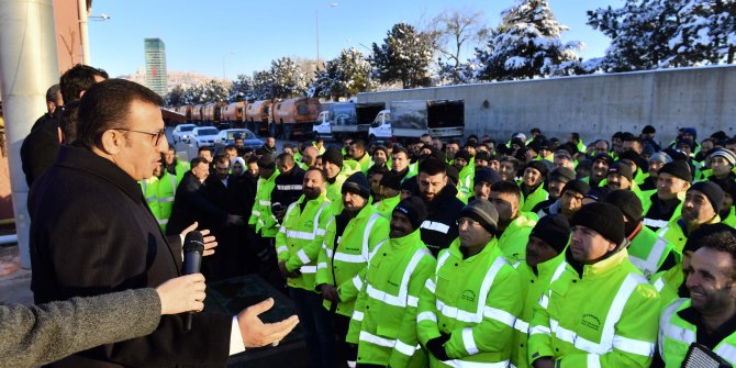 Refik Tuzcuoğlu, birimlerle tanışıyor