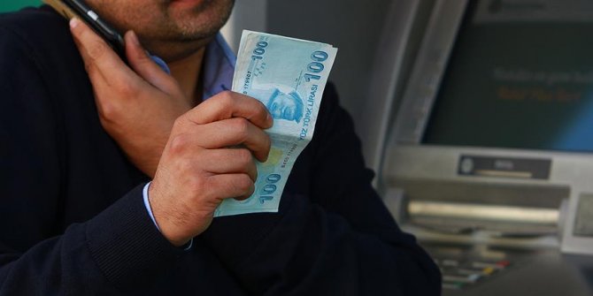 Telefon dolandırıcılarına 760 bin lira kaptırdı