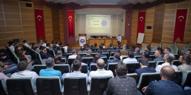 'Narkorehber'ler uyuşturucuyla mücadeleyi anlattı