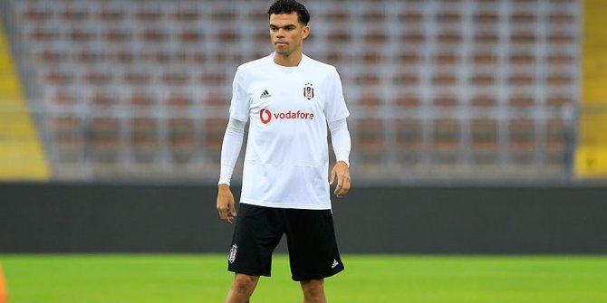 Beşiktaşlı Pepe eski takımına gitti!