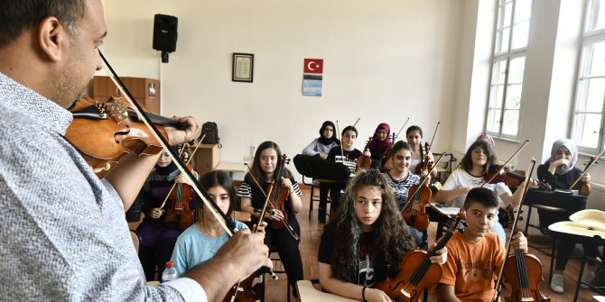 Sanatın kalbi Mamak’ta atıyor