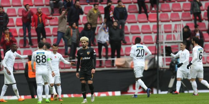 Akhisarspor kupada avantajı yakaladı