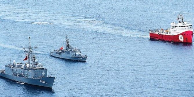 Türk savaş gemileri 7 gemiyi durdurdu