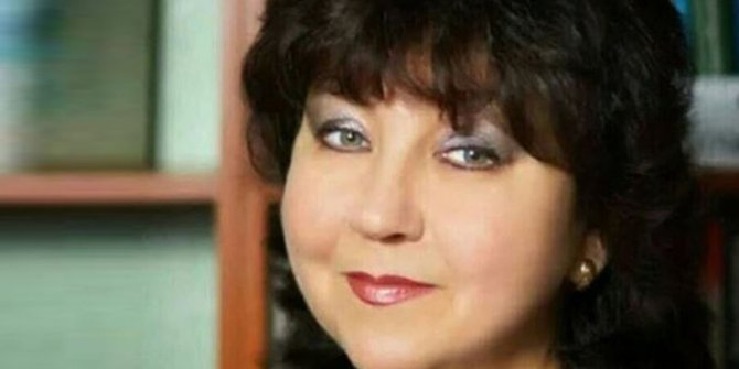 Sahnede ölen şarkıcı Fania Khalilova kimdir?