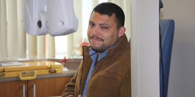 Tek gözü görmeyen Iraklı Ahmet yapay kornea nakliyle sağlığına kavuştu