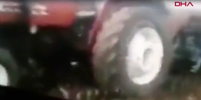 Feci ölüm kamerada! Eğlenmek isterken traktörün altında kaldı