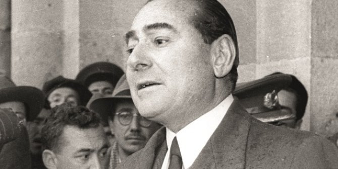 Adnan Menderes kimdir, soy ismini niçin değiştirdi?