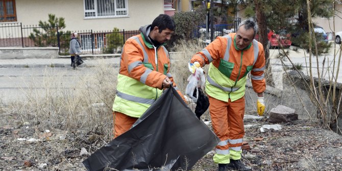 Her gün 1 mahalle ve 1 okul temizleniyor