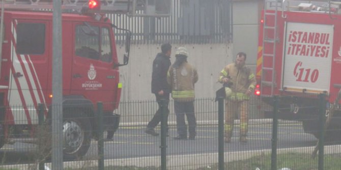 Kadıköy'de üniversitenin trafosunda yangın çıktı