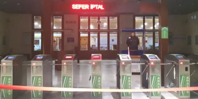Yoğun sis nedeniyle Şehir Hatları, tüm seferlerini iptal etti