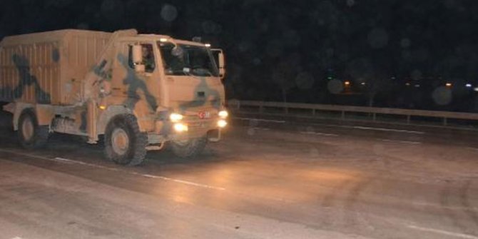 Sınıra askeri sevkiyat