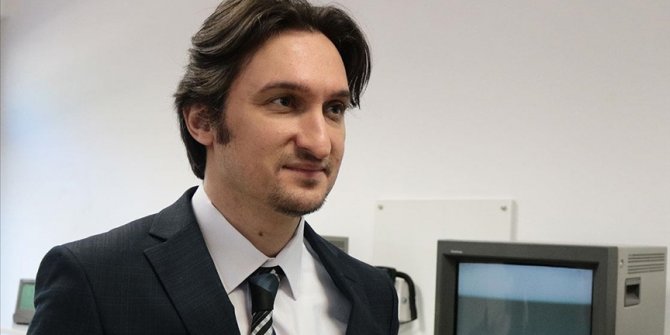 Türk astronom uzayda 'tuhaf dev yıldız' keşfetti