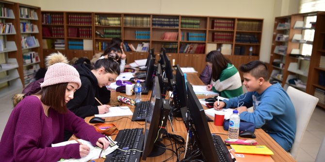Ankara'da 3 millet kıraathanesi hizmete girdi