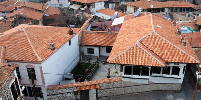 Tarihi Kula evleri Japon belgeselinde
