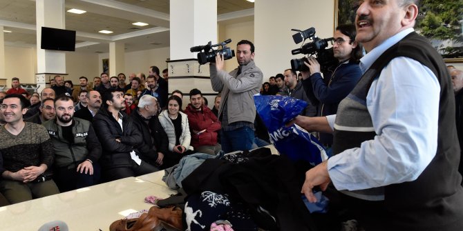 Otobüs ve metroda unutulan eşyalar satıldı