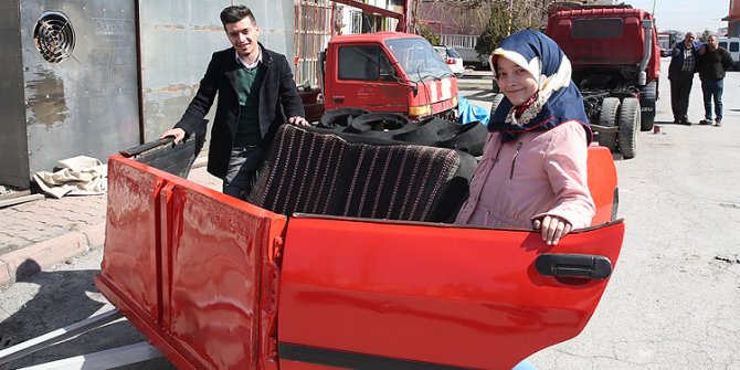 Hurda araçtan kardeşi için 'üstü açık römork' yaptı