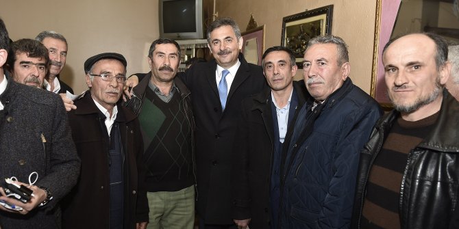 ‘Seçim sandıkta değil gönülde kazanılır’