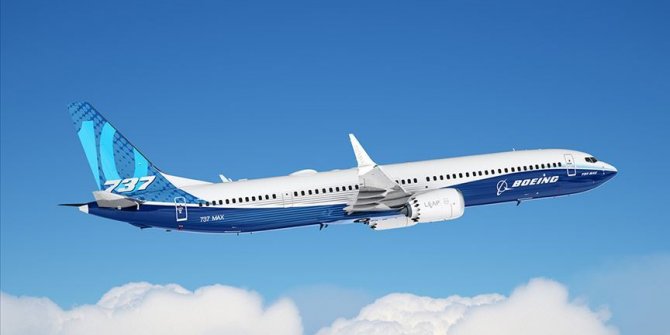Boeing'e ait iki tip uçağın uçuşu durduruldu