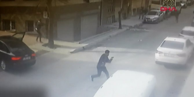 Esenyurt'ta silahlı saldırı dehşeti kamerada