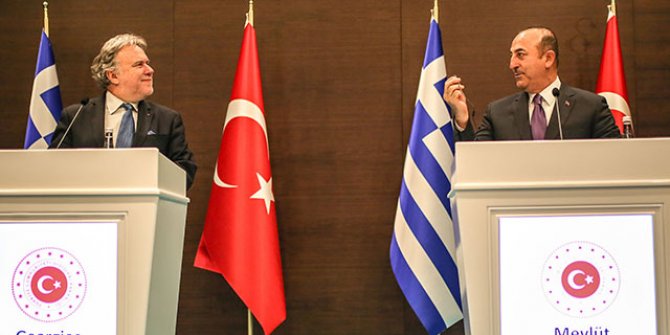 Çavuşoğlu’ndan Yunan mevkidaşına FATÖ ayarı