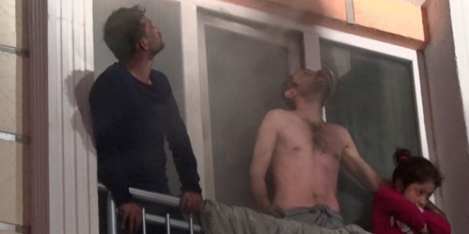 Korku dolu anlar! 10 kişi yangında mahsur kaldı