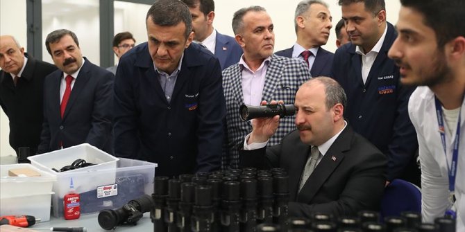 Bakan Varank ASELSAN Hassas Optik Üretim Tesisi'ni gezdi
