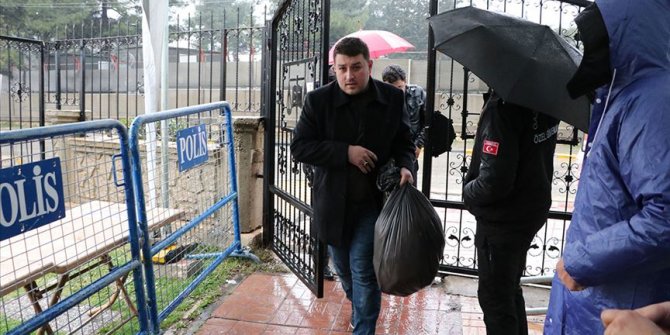 Oy pusulaları ilçe seçim kurullarına getirilmeye başlandı