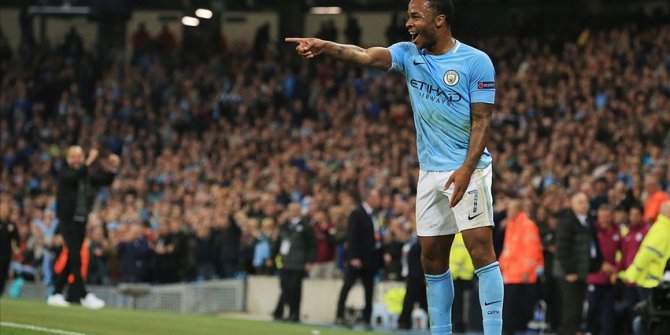 Sterling'den öğrencilere kupa maçı jesti