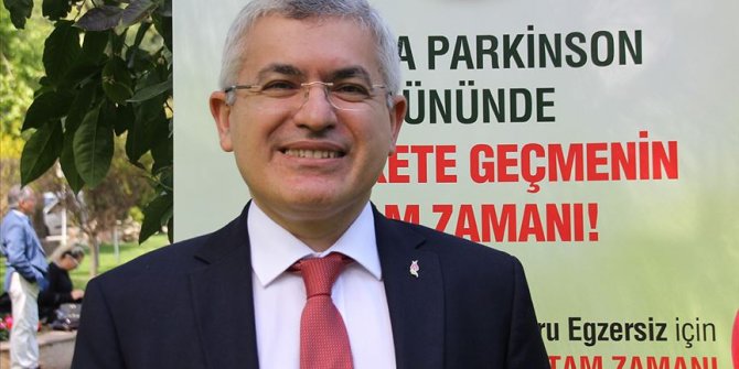 'Yürürken kollarınızı sallamıyorsanız parkinson olabilirsiniz'