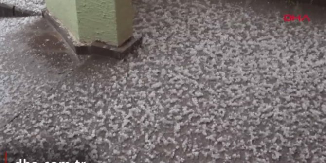 Eskişehir'de dolu yağışı hayatı olumsuz etkiledi