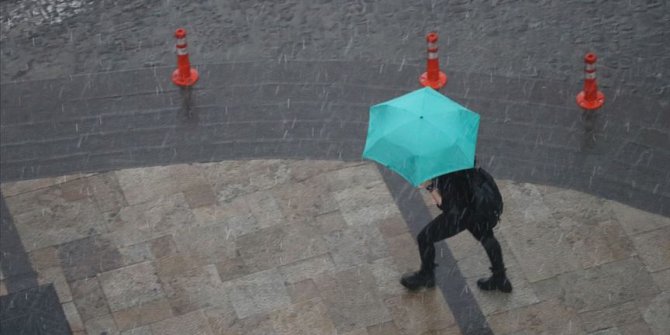 Meteorolojiden kuvvetli yağış uyarısı