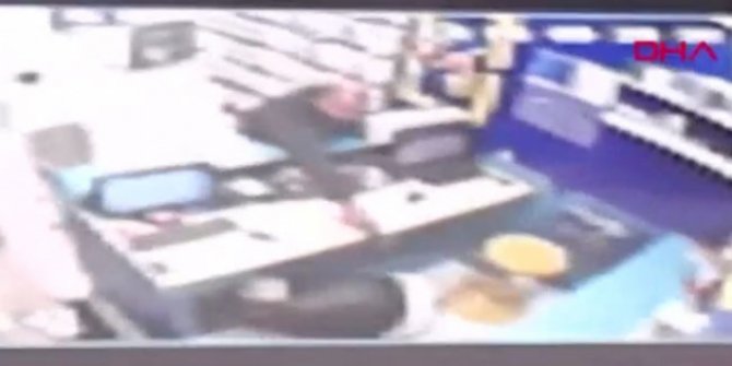 İş yerinde dehşet: 3 kadın çalışana kurşun yağdırdı