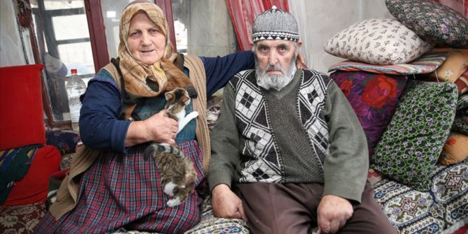 Yarım asrı saygı ve sevgi ile devirdiler