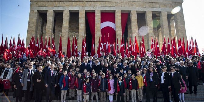 23 Nisan tüm yurtta coşkuyla kutlanıyor