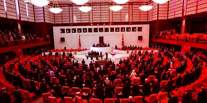 Köprü geçiş cezalarıyla ilgili önemli gelişme: TBMM'ye sunuldu..