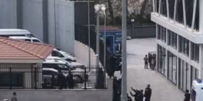 Kuşadası Emniyet binası duvarında intihar girişimi