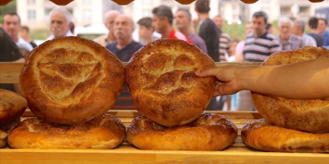 Halk Ekmek ramazan pidesi 1 liraya satılacak