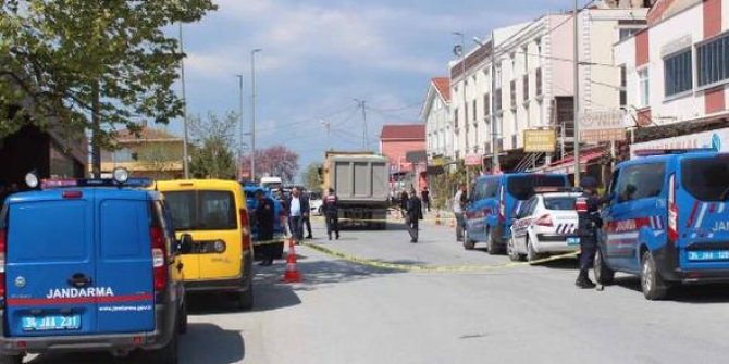 Arnavutköy'de hafriyat kamyonu isyanı