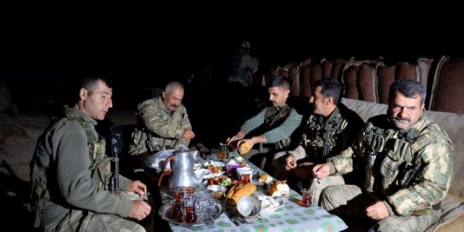 Vatan nöbetinde ilk sahur