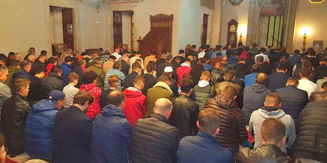 Kosova'da teravih coşkusu