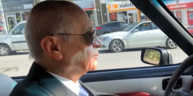 Bahçeli'den eski model otomobille Ankara turu
